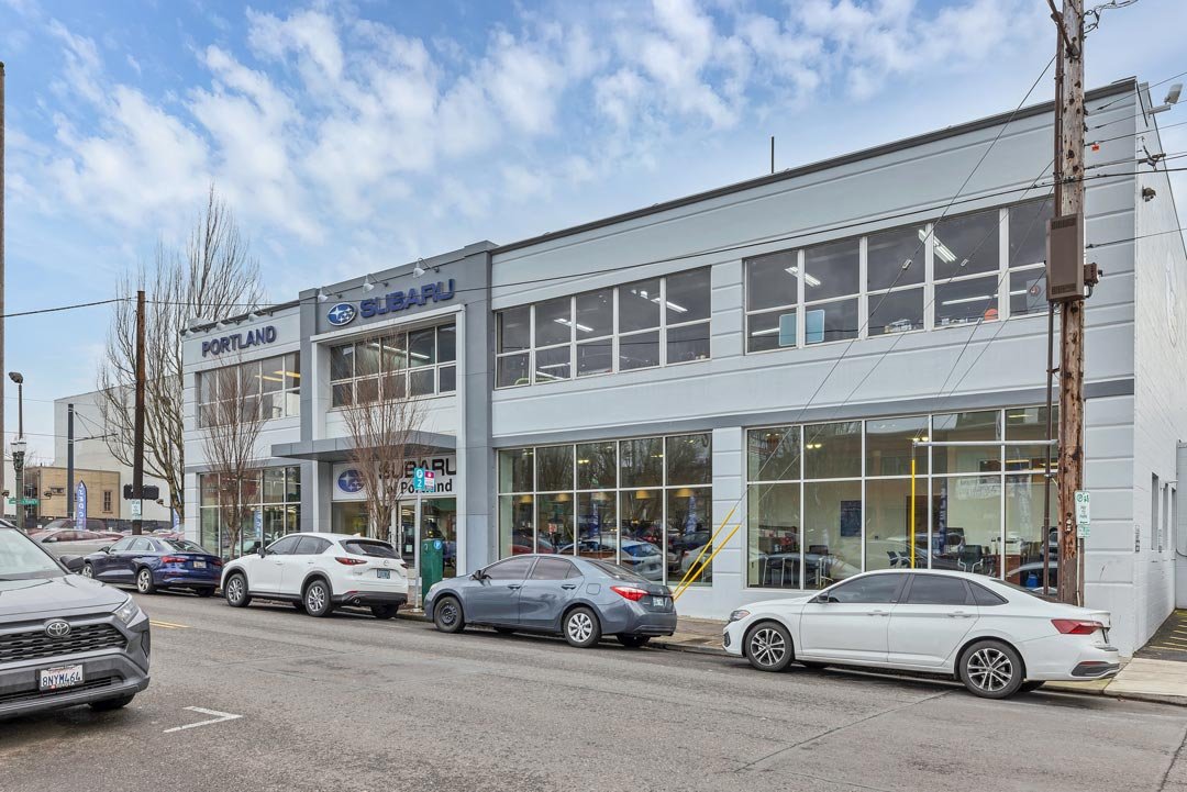 Portland Subaru storefront